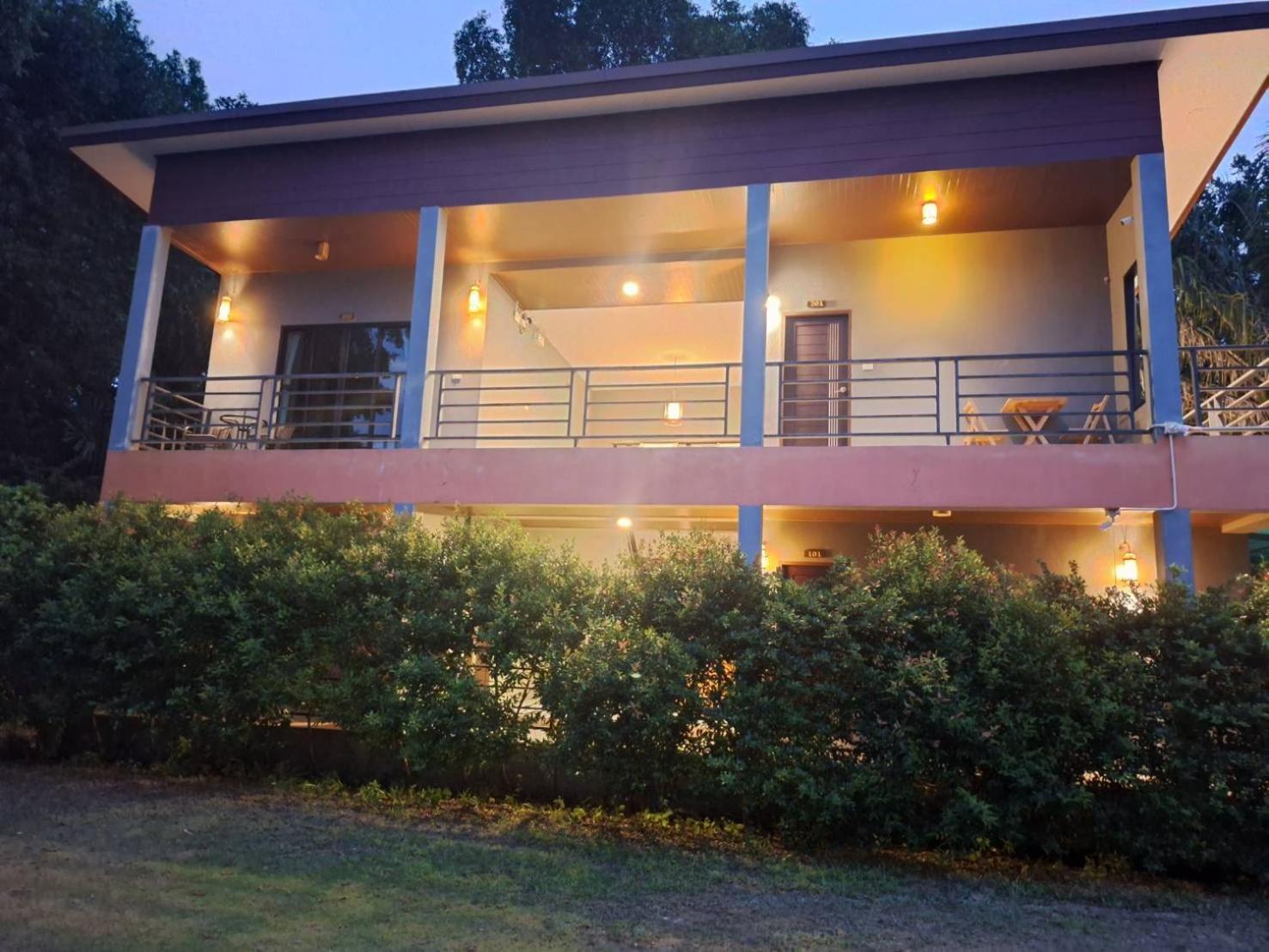 Lanta Noblesse Hotel Ko Lanta Екстериор снимка
